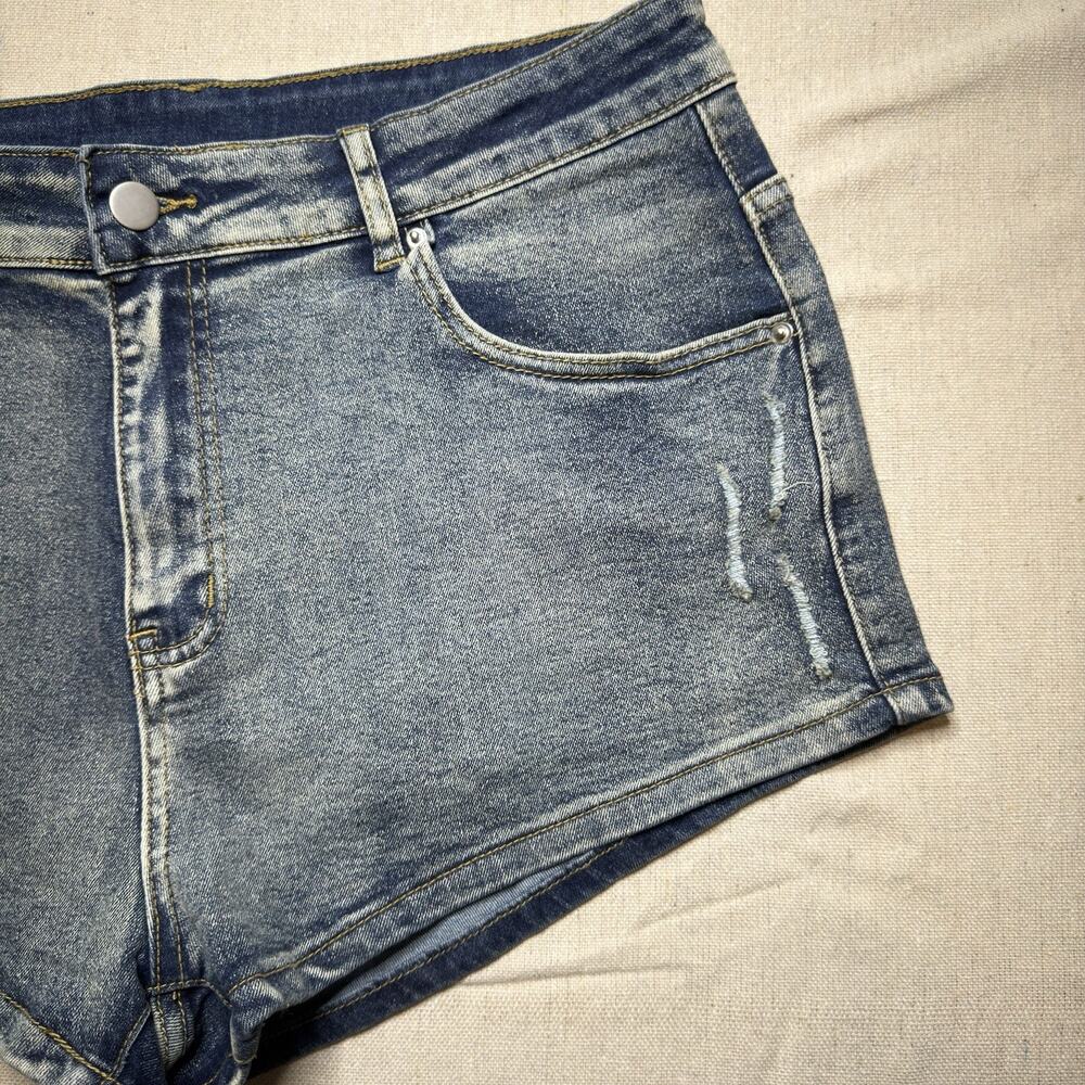 ROMWE Womens 1XL Denim Shorts NWT Blue Star Applique Y2K Festival Stretch - Picture 4 of 11